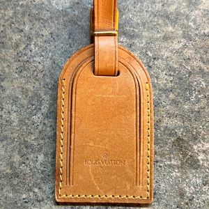 Louis Vuitton Luggage tag